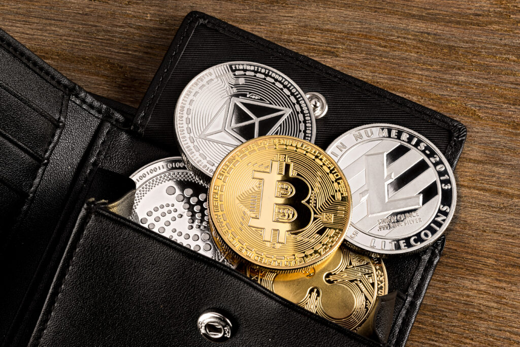 6 best crypto wallets of july 2022 – hot and cold options